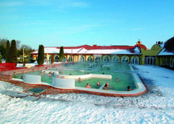 Słowackie kąpielisko termalne podczas zimy