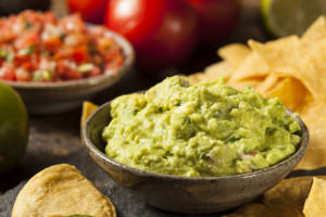 Green Homemade Guacamole with Tortilla Chips